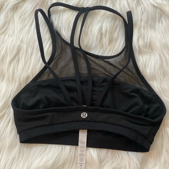 Lululemon high Neck Sport Bra size 2 - Picture 2 of 3